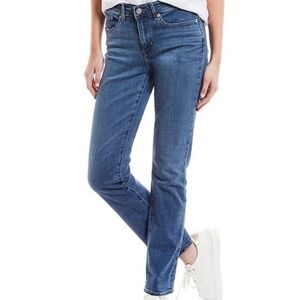 Levi's Classic Skinny Jeans in Dark Blue